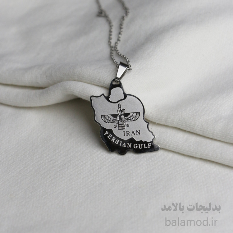 گردنبند طرح نقشه ی ایران با طرح فروهر و نوشته ی پرشین گلف