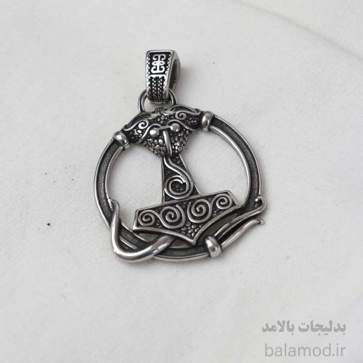 گردنبند طرح چکش ثور سبک وایکینگی از جنس استیل